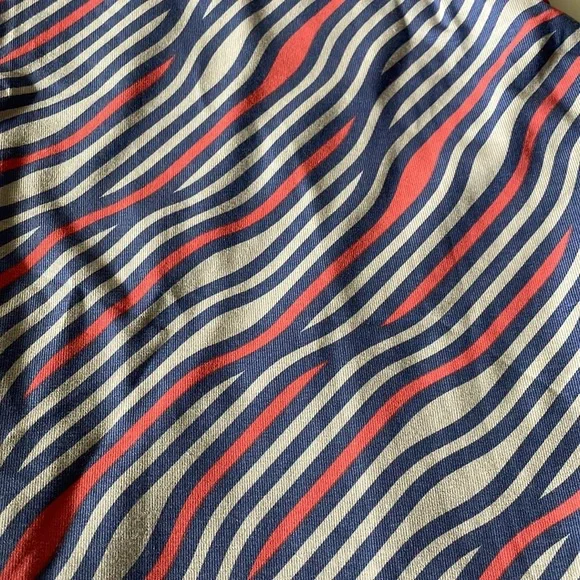 NWOT - Puma Leggings size large Large - Picture 3 of 8